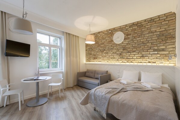 Apartment, Balcony (5B) | Iron/ironing board, free WiFi, bed sheets - 9010 Apartments (Vilnius)