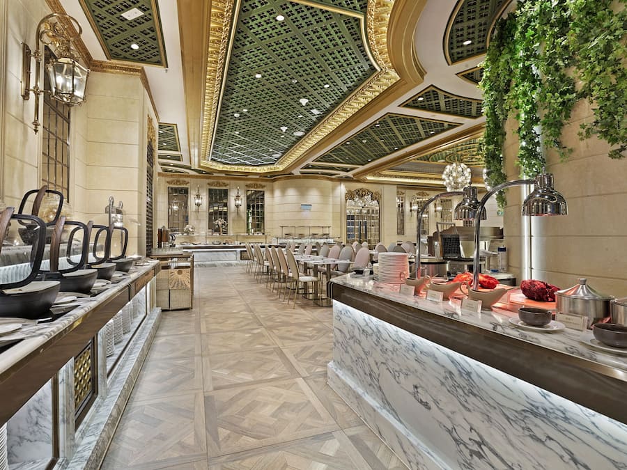 Breakfast, lunch and dinner served