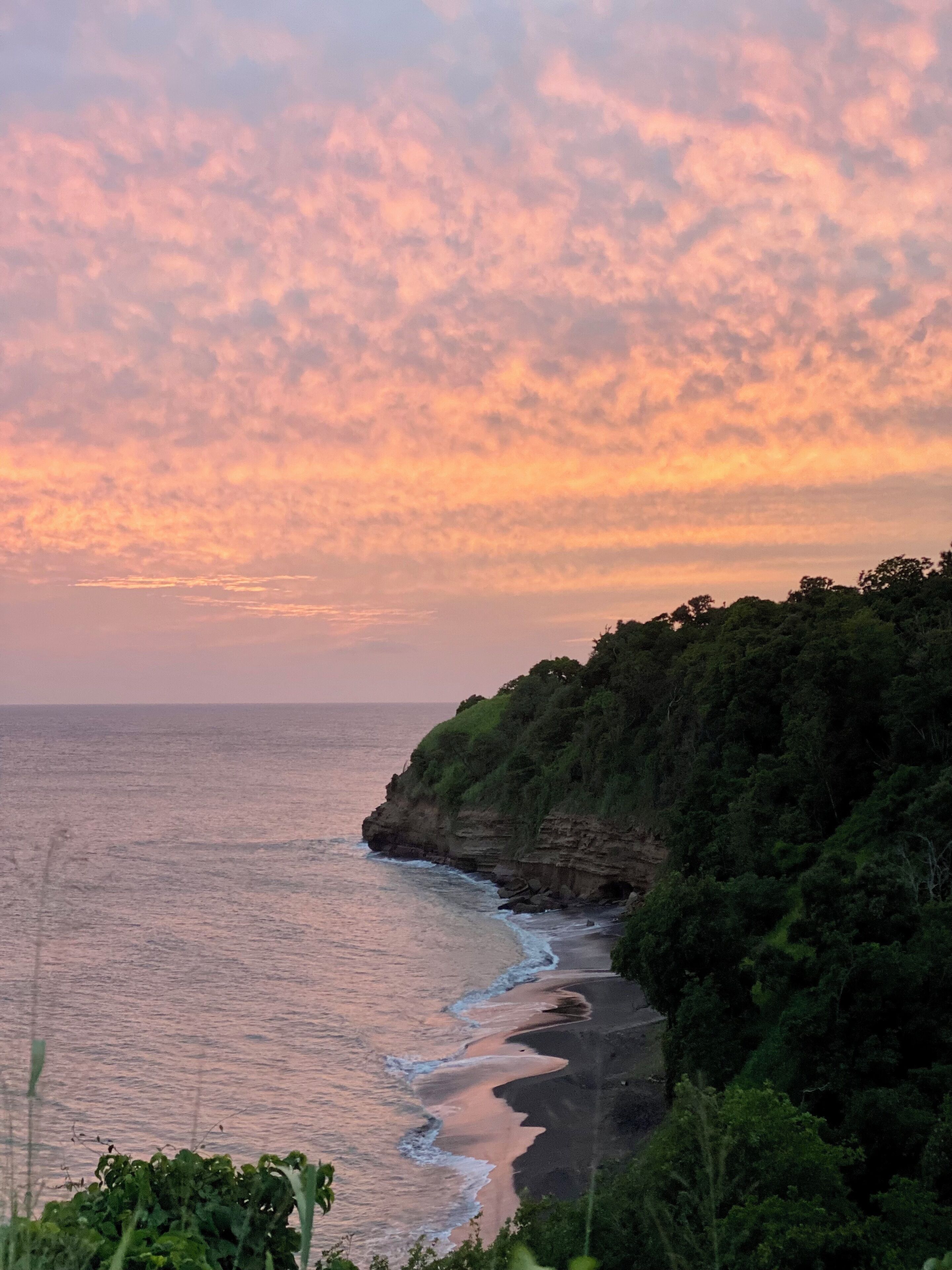 Rannalla, rantapyyhkeitä