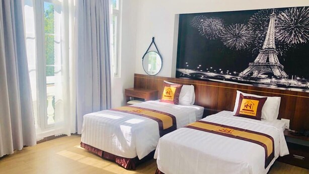 ห้องดีลักซ์ทวิน | มินิบาร์, ตู้นิรภัยในห้องพัก, ผ้าม่านกันแสง, ห้องเก็บเสียง