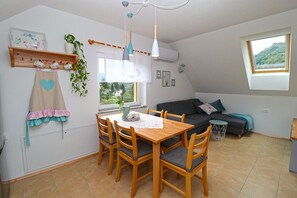 Family Apartment | In-room dining - Apartments Laznica (Cerkno)