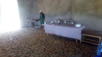 Free daily cooked-to-order breakfast