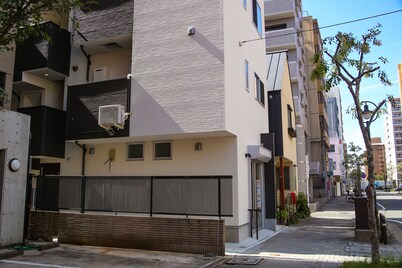 Tenjin Higashi Russo