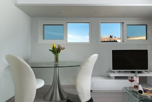 Interior - Acropolis Junior Suite (Athens)