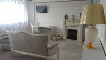 Studio | Bàn, truy cập Internet không dây miễn phí, bộ trải giường