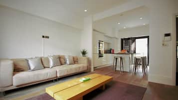 HU1 City Centre Hub Apartment | 3 dormitorios, tabla de planchar con plancha, wifi gratis y ropa de cama