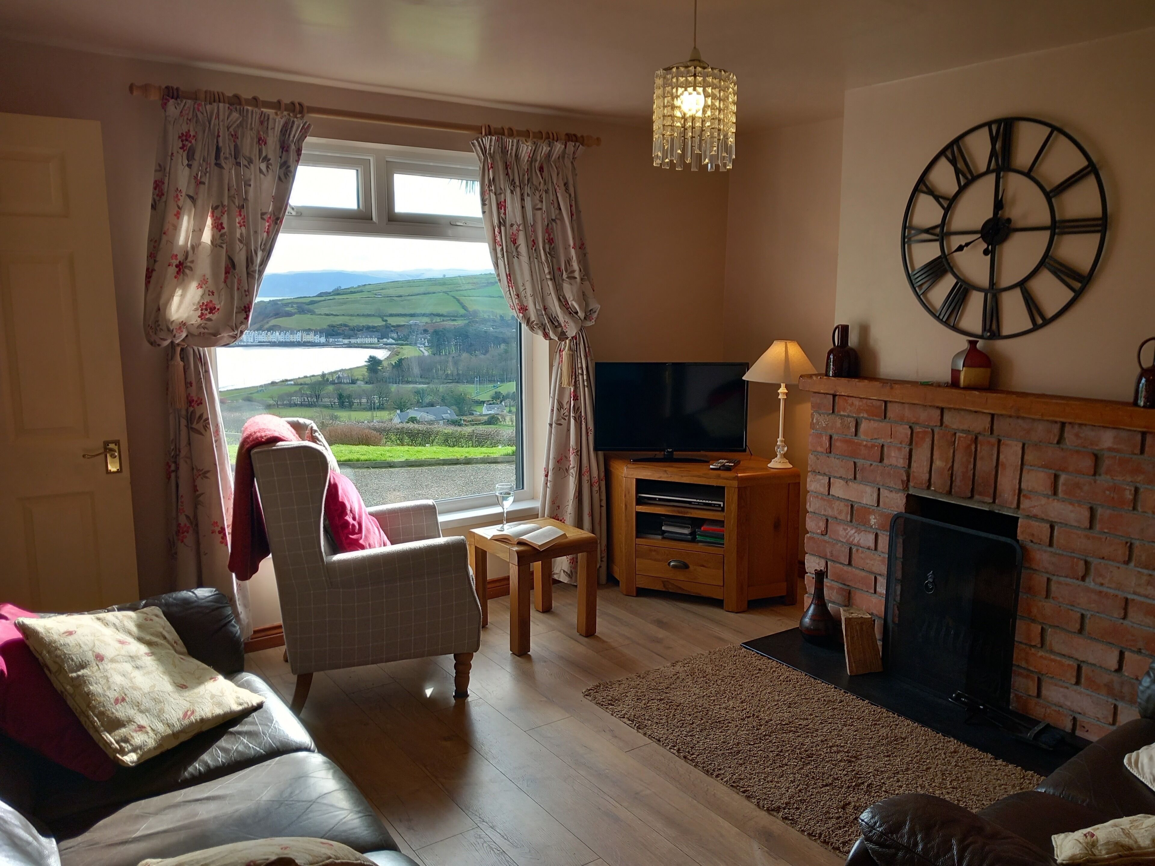 Beachview Cottage A green door 3bedrooms