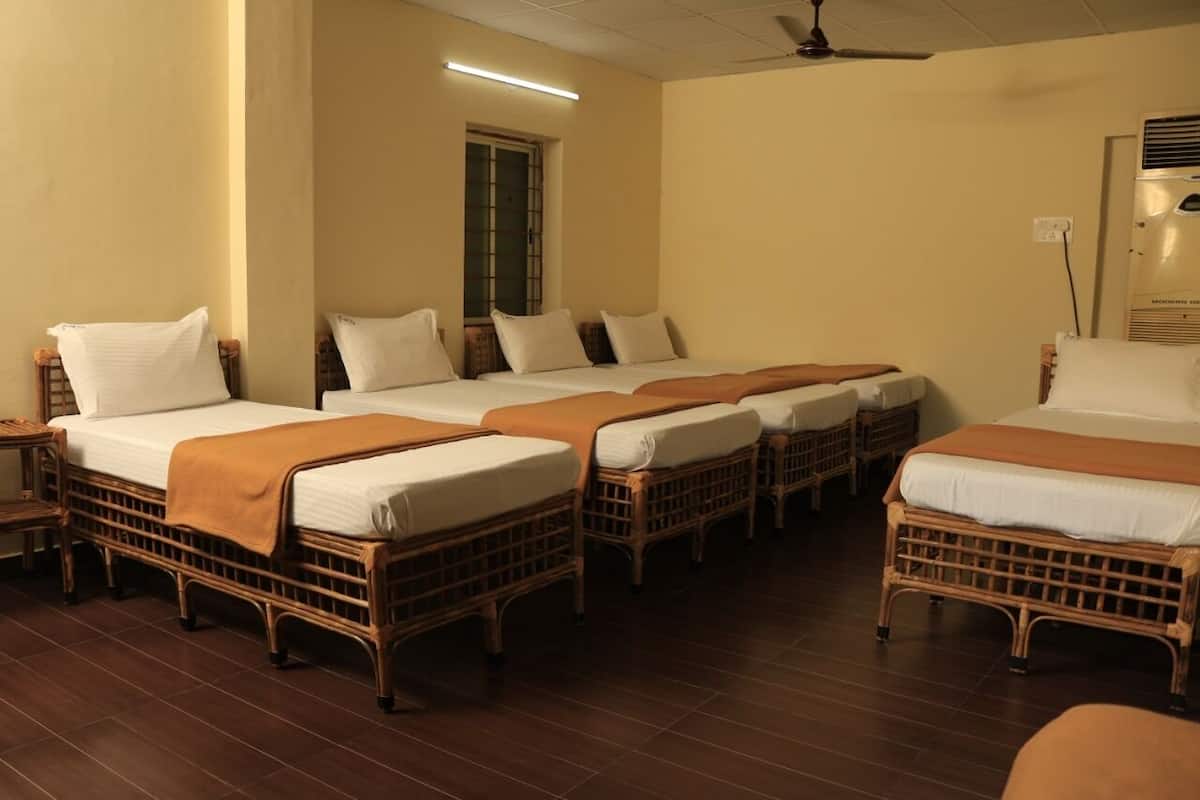 Egyptian cotton sheets, premium bedding, desk, iron/ironing board