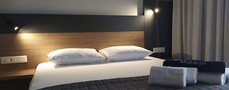 1 habitación, ropa de cama de alta calidad y colchones Tempur-Pedic