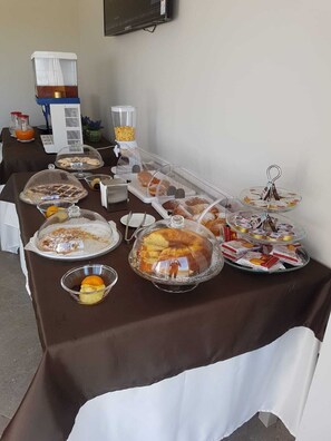 Desayuno buffet incluido todos los días