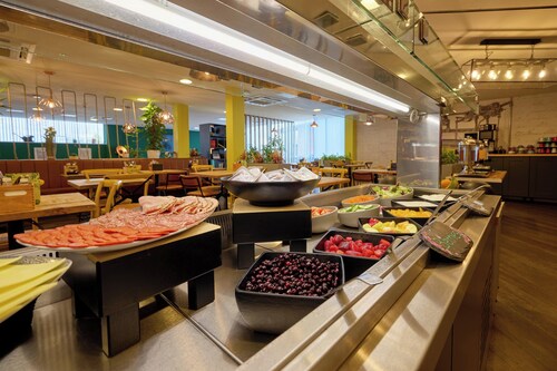 Holiday Inn - the niu, Loom Manchester North by IHG