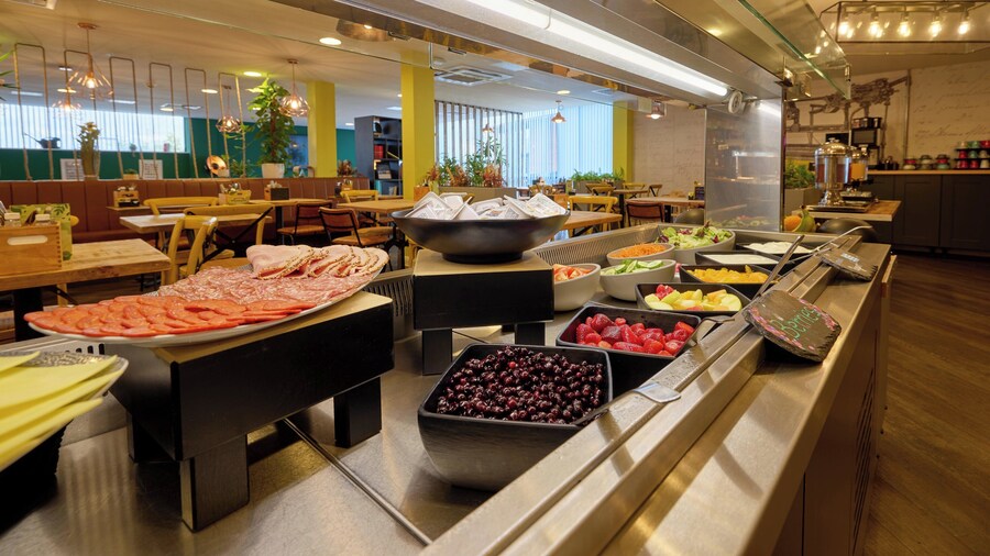 Holiday Inn - the niu, Loom Manchester North by IHG