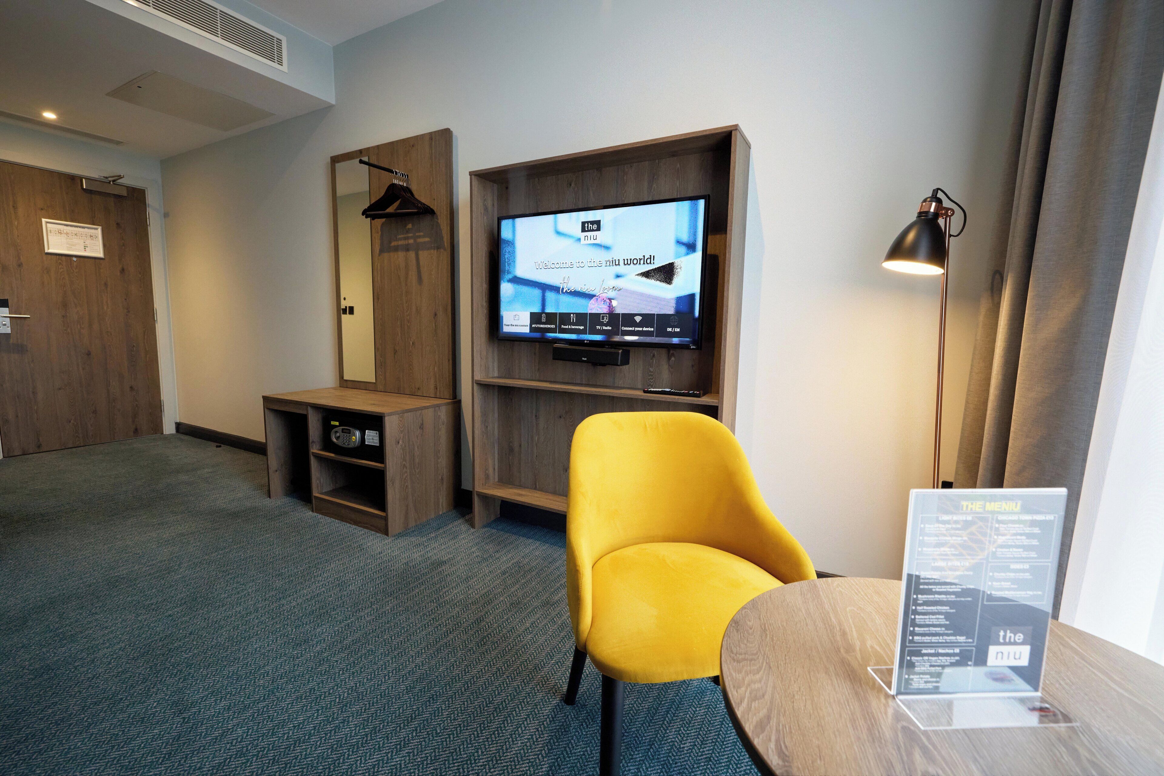 premium bedding, in-room safe, laptop workspace, blackout curtains