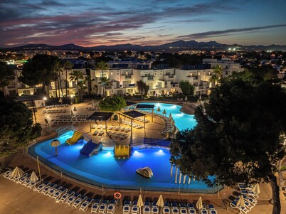 Hotel Club Es Talaial