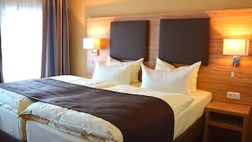 Double Room | In-room safe, desk, soundproofing, free cribs/infant beds