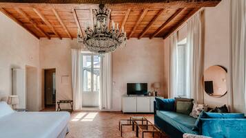 Suite estudio | 1 dormitorio, sábanas italianas Frette, ropa de cama de alta calidad