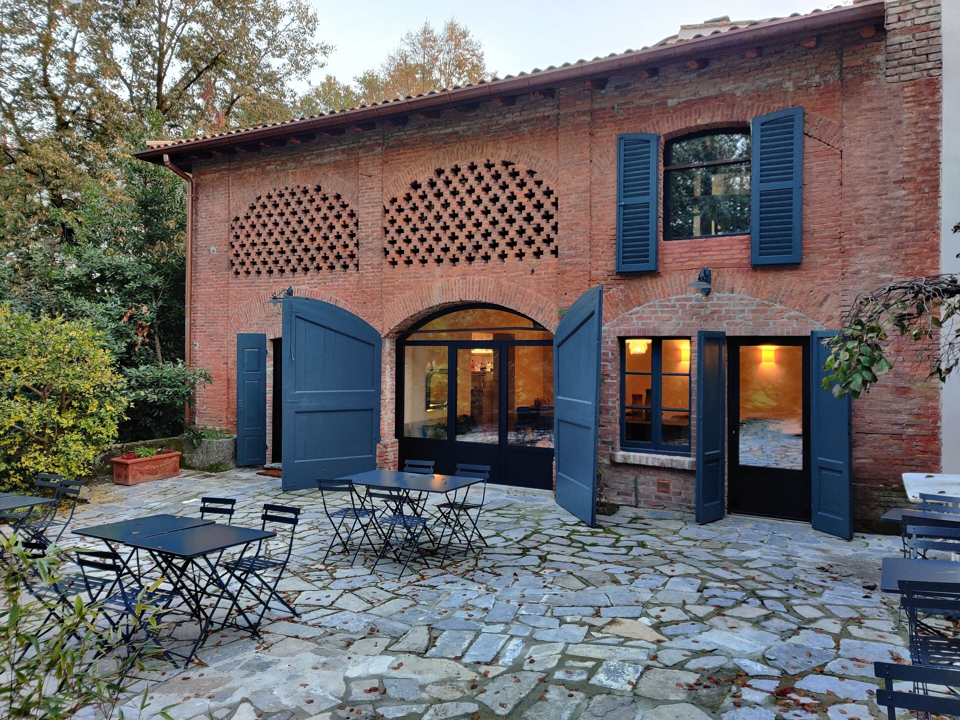 การตกแต่งภายนอก