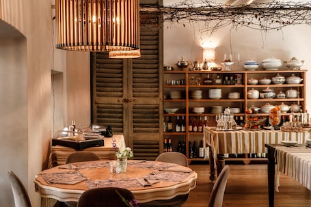 Daily buffet breakfast (EUR 16 per person)