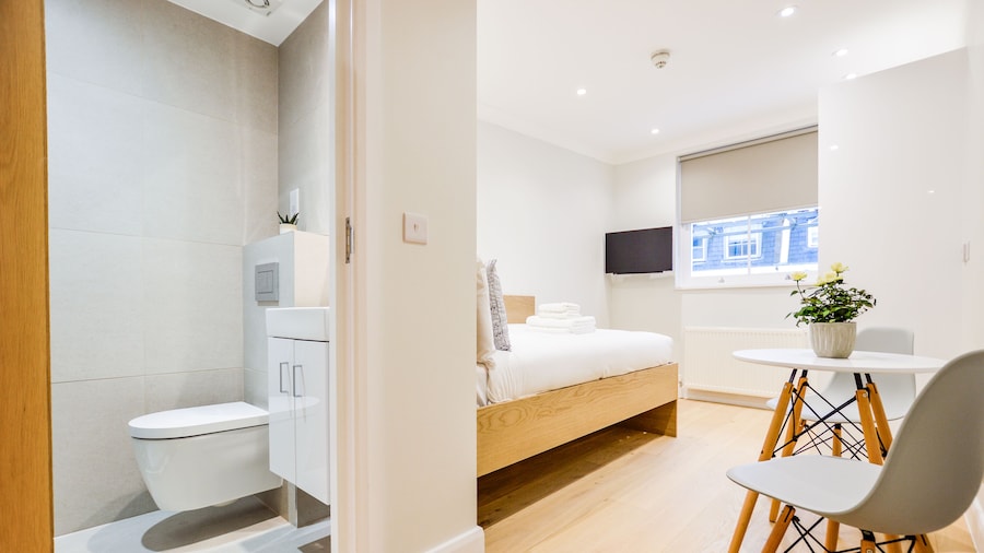 Queensborough Terrace Service Apartments by Concept Apartments
