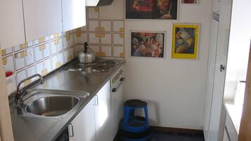 Căn hộ dành cho gia đình | Bếp riêng | Tủ lạnh, lò vi sóng, lò nướng, bếp nấu