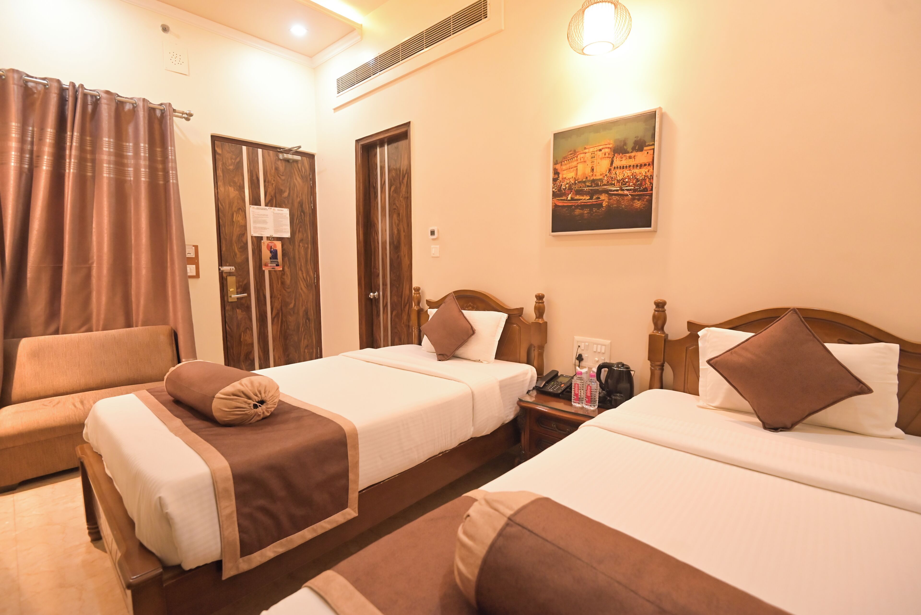 Premium Deluxe Twin Room