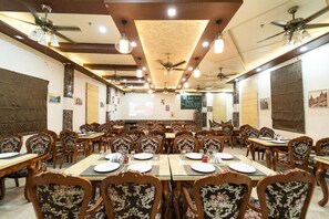 Restaurant - Shree Ganesha Residency (Varanasi)