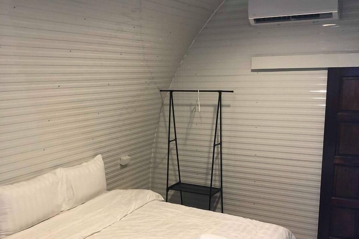 Standard Double Room | WiFi (free)