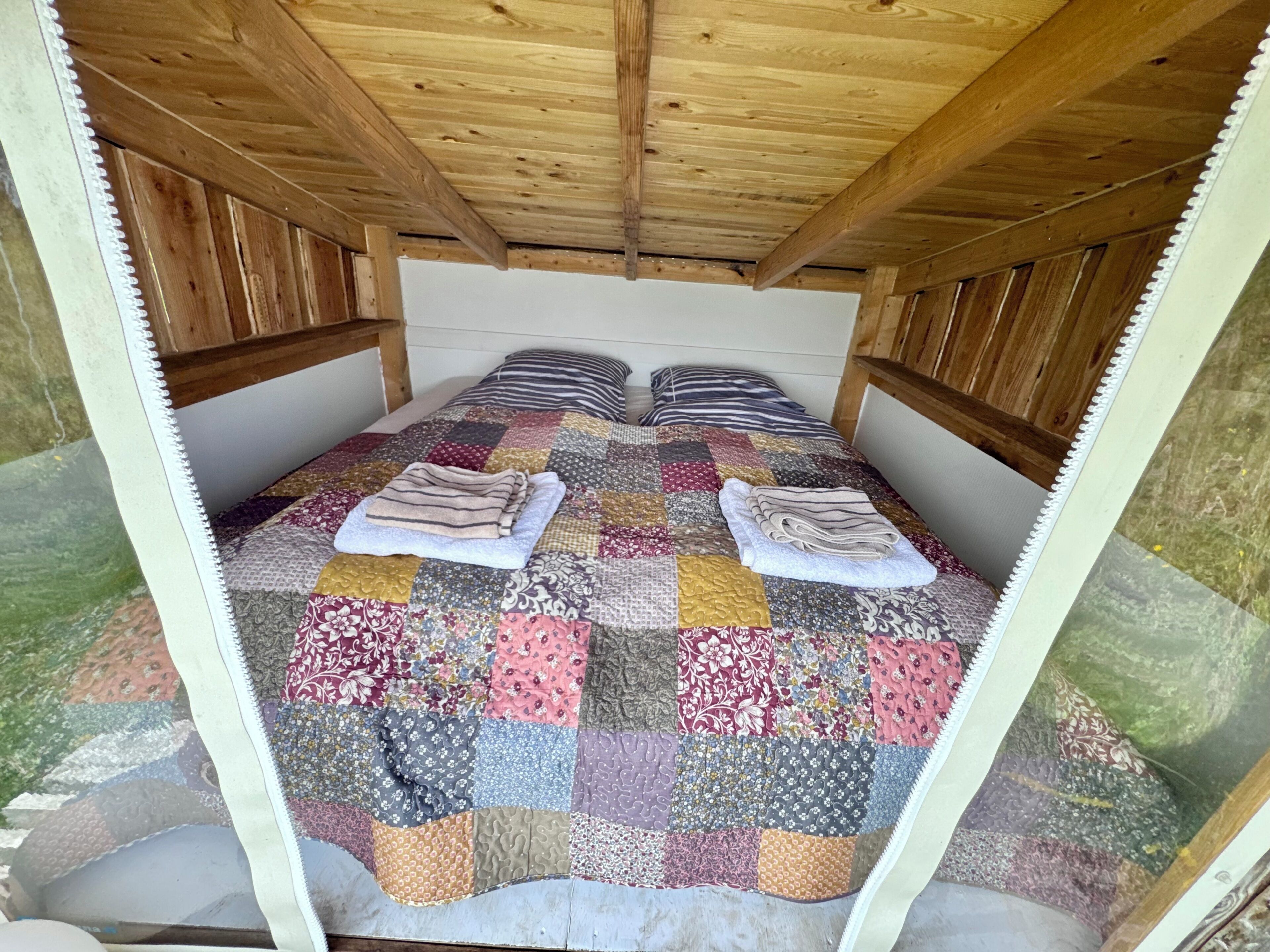 Traditional Tree House | Blackout drapes, soundproofing, free WiFi, bed sheets