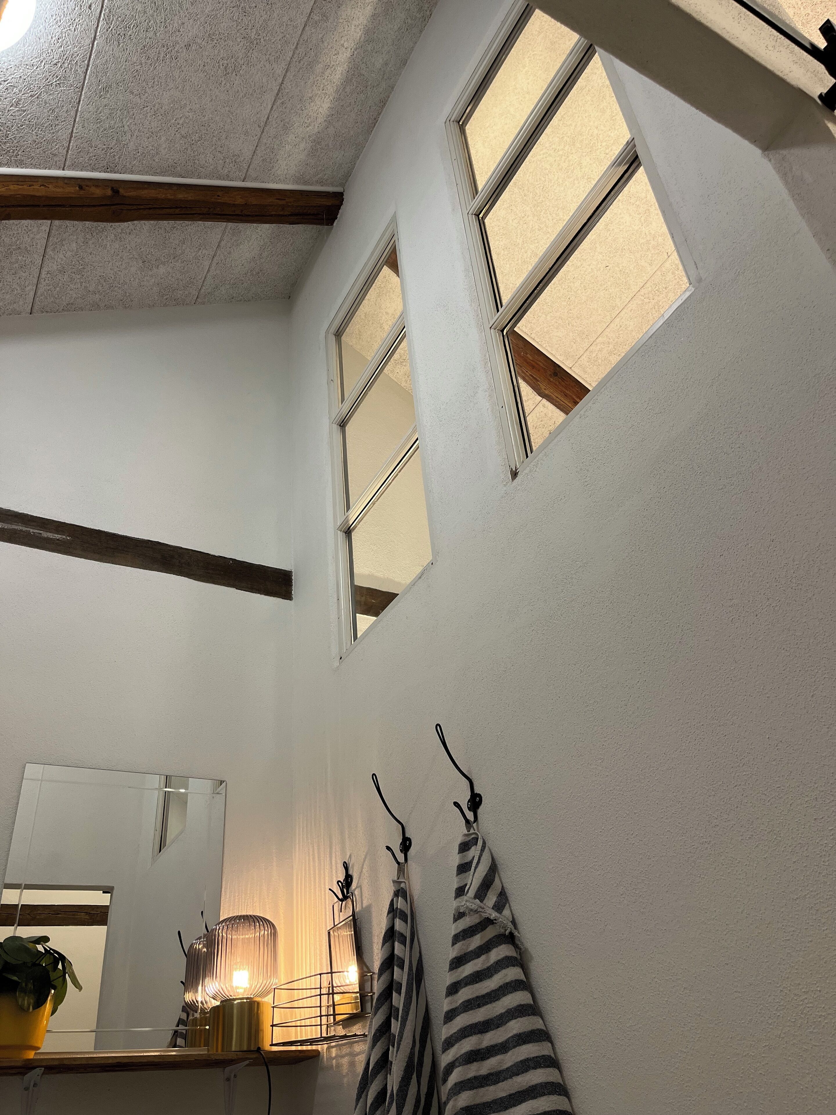 1 bedroom, blackout curtains, soundproofing, free wifi