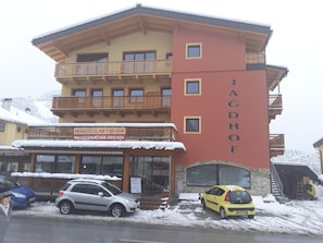 Exterior - Hotel Jagdhof (Kramsach)