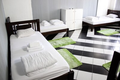 Zipper House - Hostel