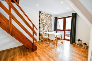 Dining room - Rentplanet - Bulwary Słowackiego (Zakopane)