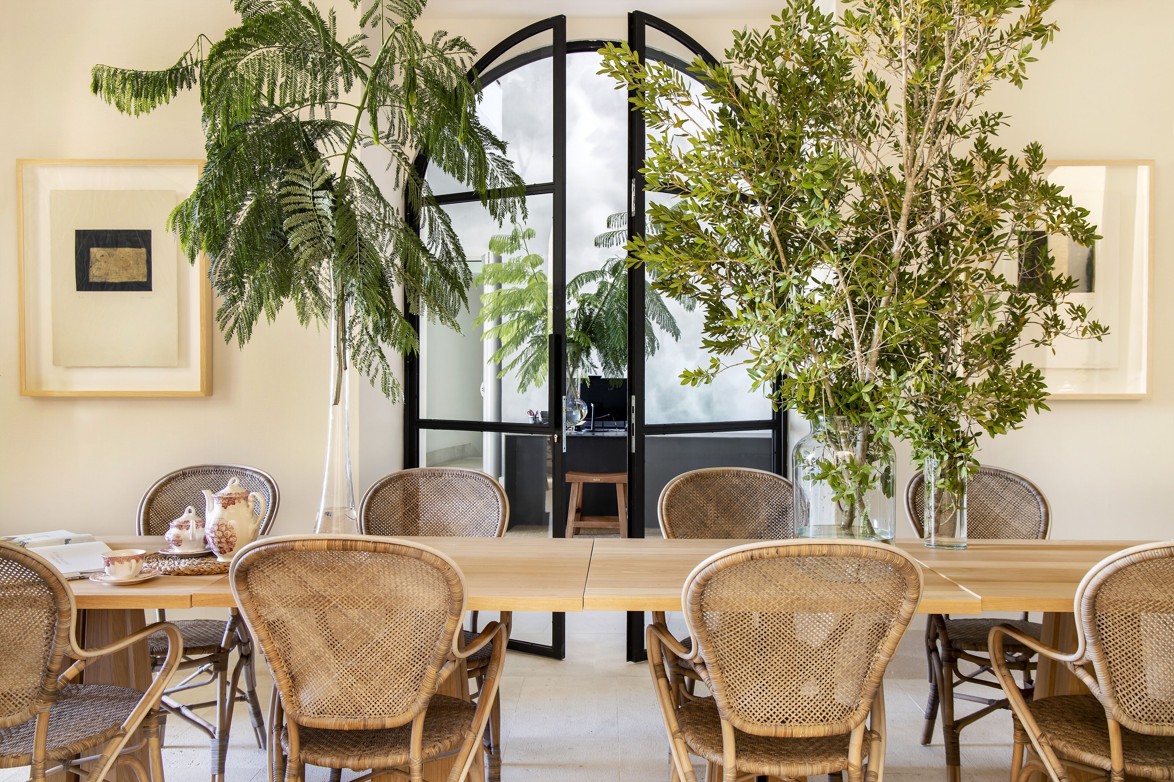 TV màn hình phẳng 32-inch có truyền hình vệ tinh, TV 