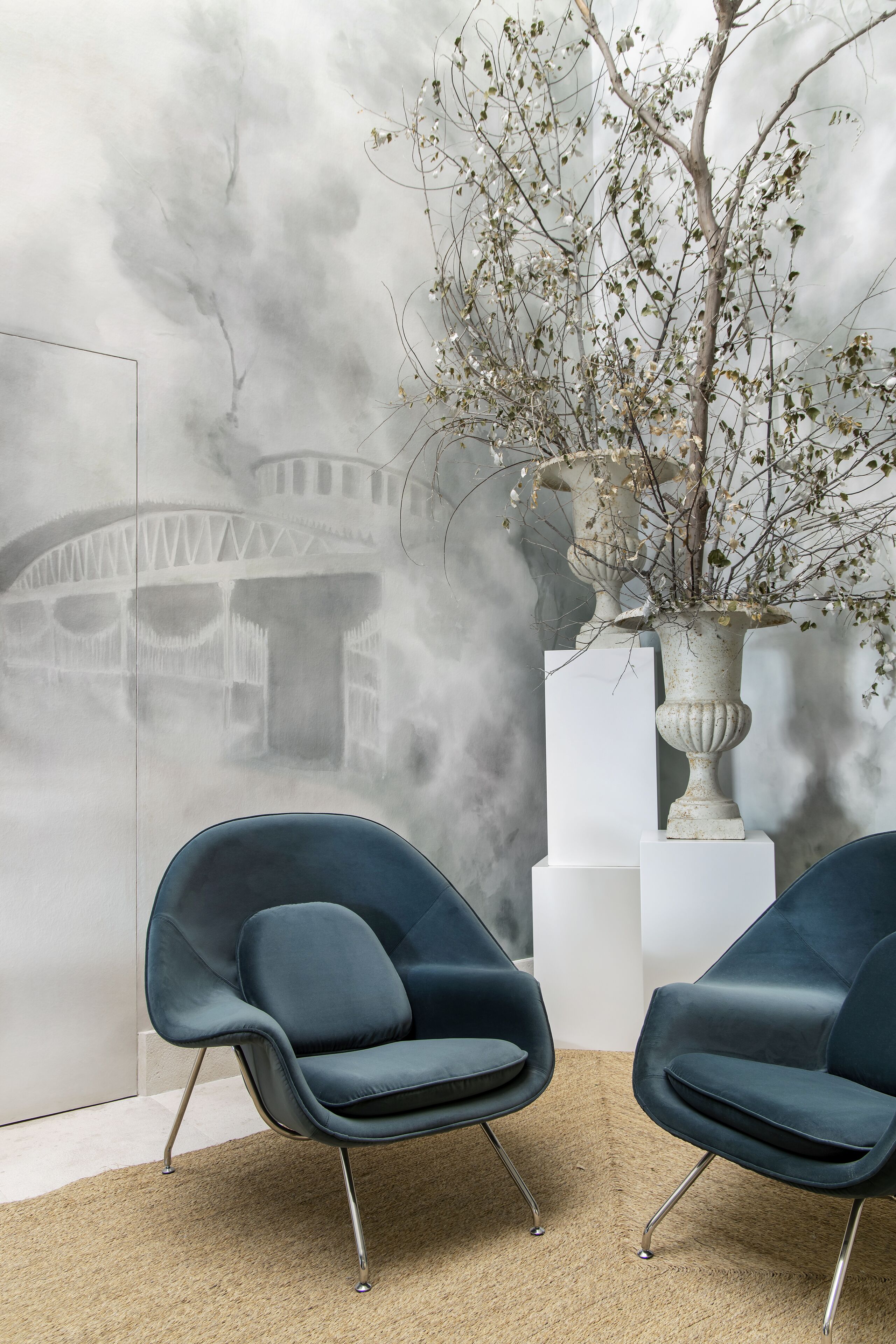 32-inch flat-screen tv with satellite channels, tv