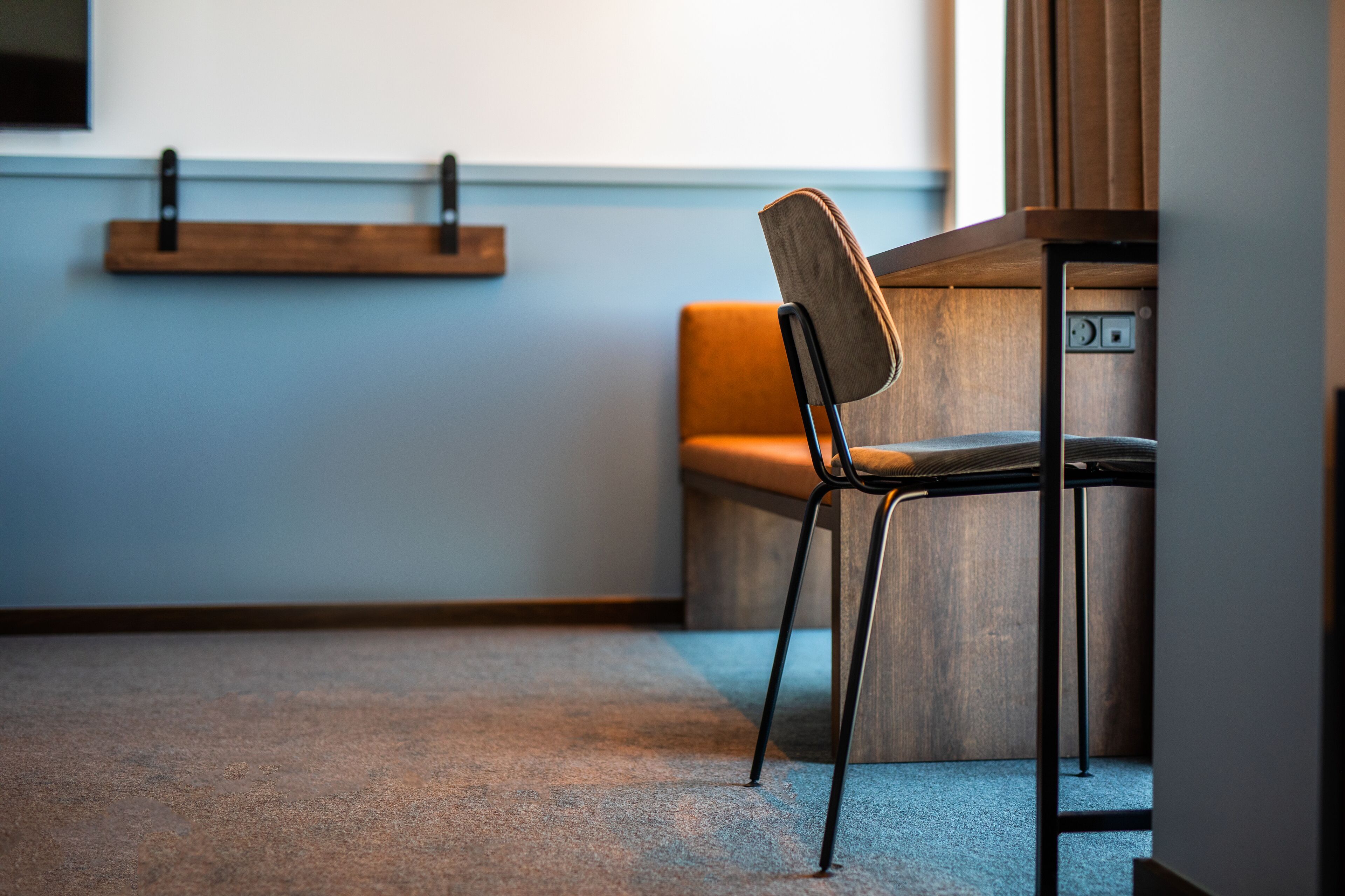 superior family room | blackout curtains, soundproofing, free wifi, bed sheets