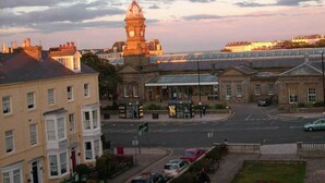 Unclassified image, 5 of 5, button - Admiral Hotel (Scarborough)