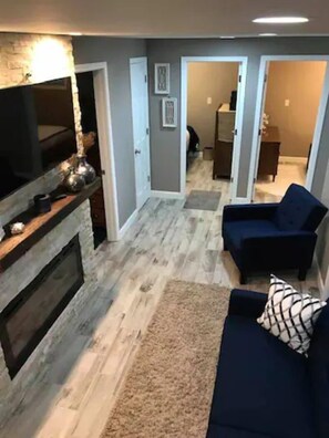 Smart TV, fireplace, DVD player