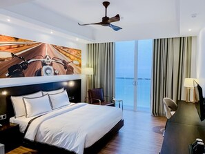 Premium bedding, minibar, in-room safe, individually furnished - Regal Réseau Hotel & Spa (Negombo)