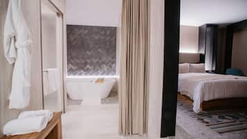 Suite, 1 cama King size (Master) | Ropa de cama de alta calidad, edredón, camas con pillow-top y minibar