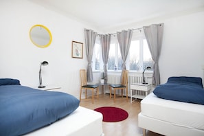 Huoneisto, 4 makuuhuonetta | 4 makuuhuonetta, ilmainen Wi-Fi, vuodevaatteet
