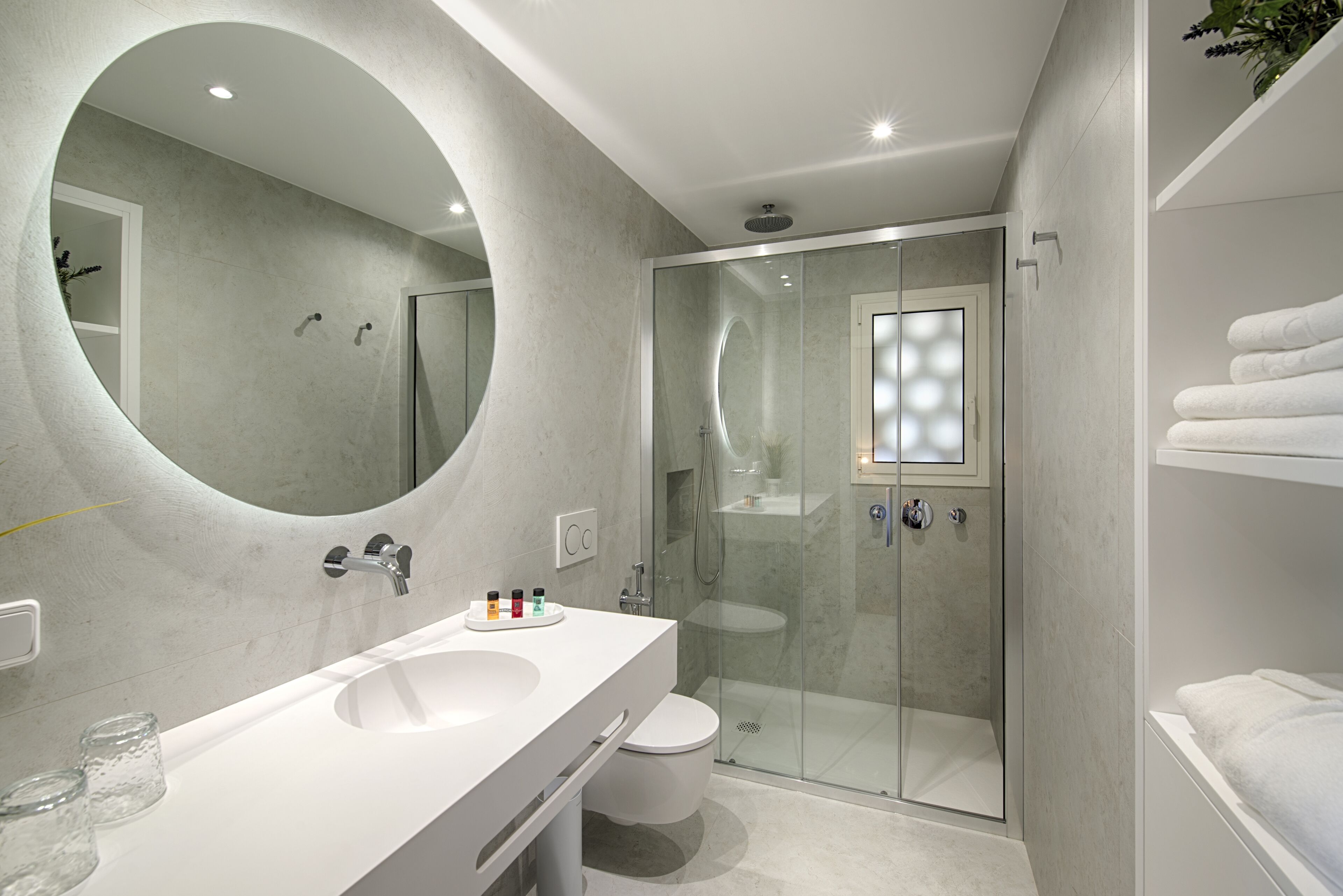 superior double room, private bathroom, garden view | bathroom