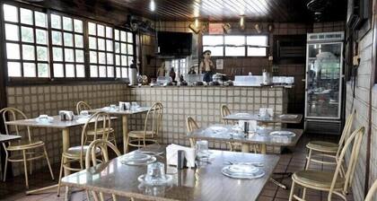 Hotel das Fronteiras