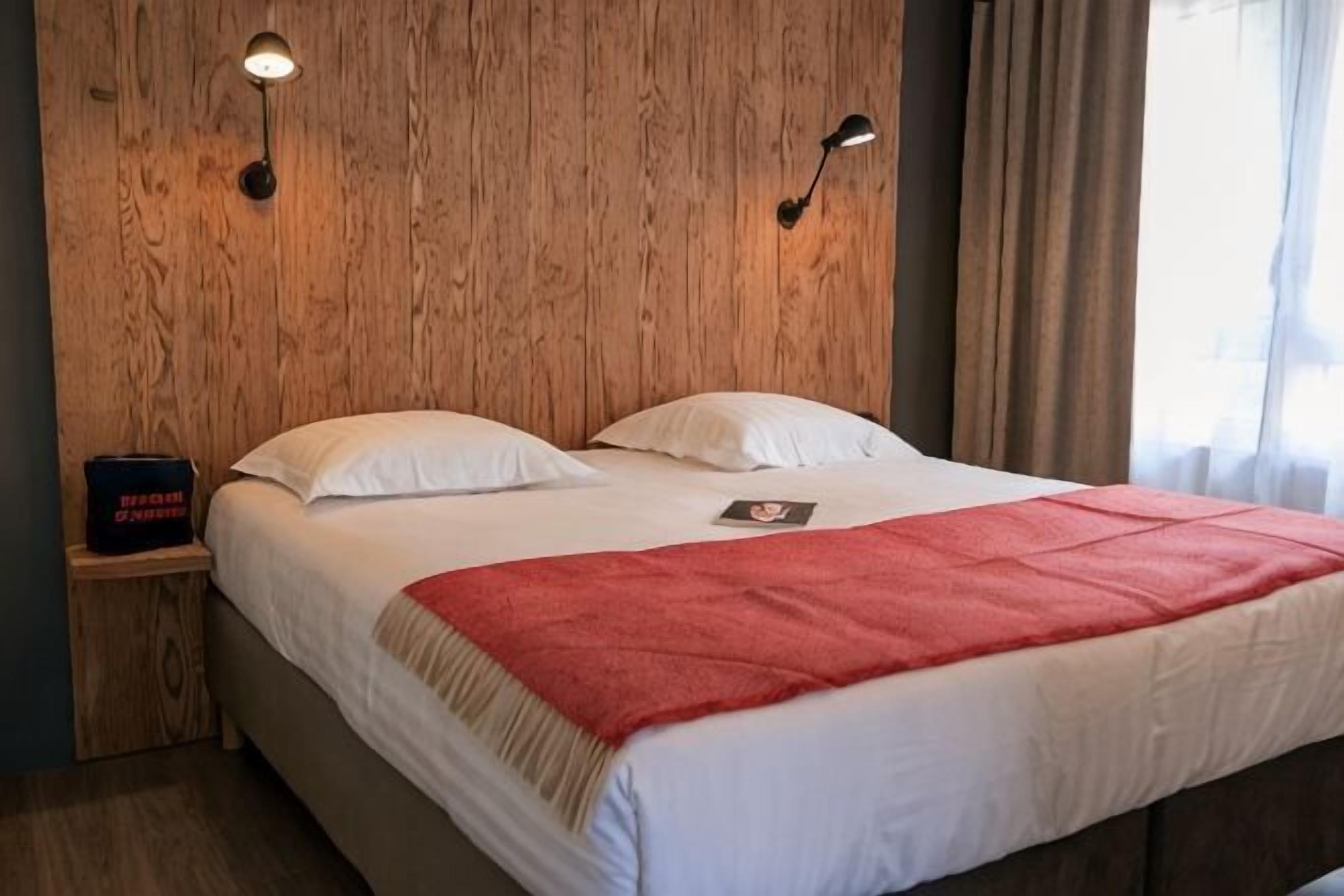 Coffres-forts dans les chambres, décoration personnalisée