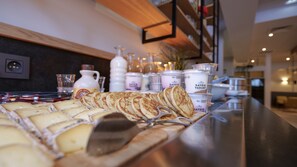 Dagelijks ontbijtbuffet (toeslag)