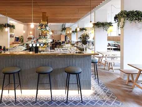 PlanB Hotel - Living Chamonix
