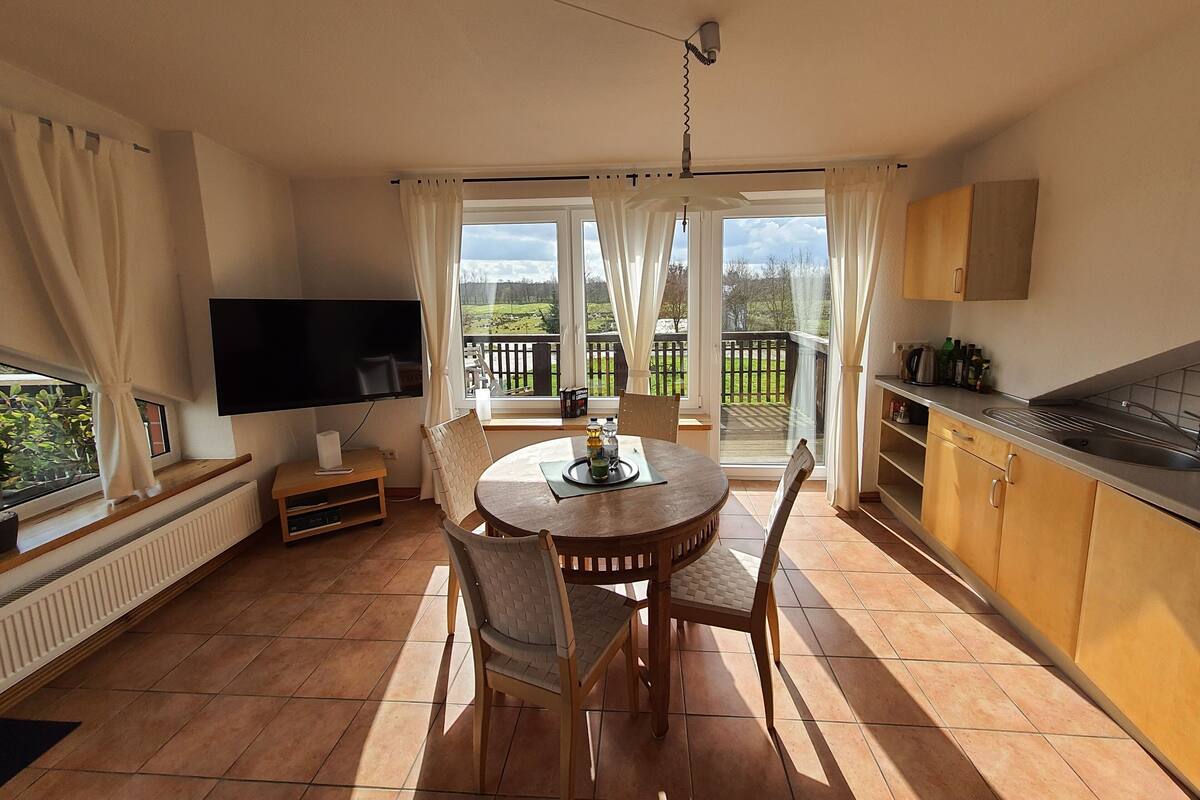 Classic Apartment, 1 Double Bed, Non Smoking, Garden Area (Brahms) | Living area