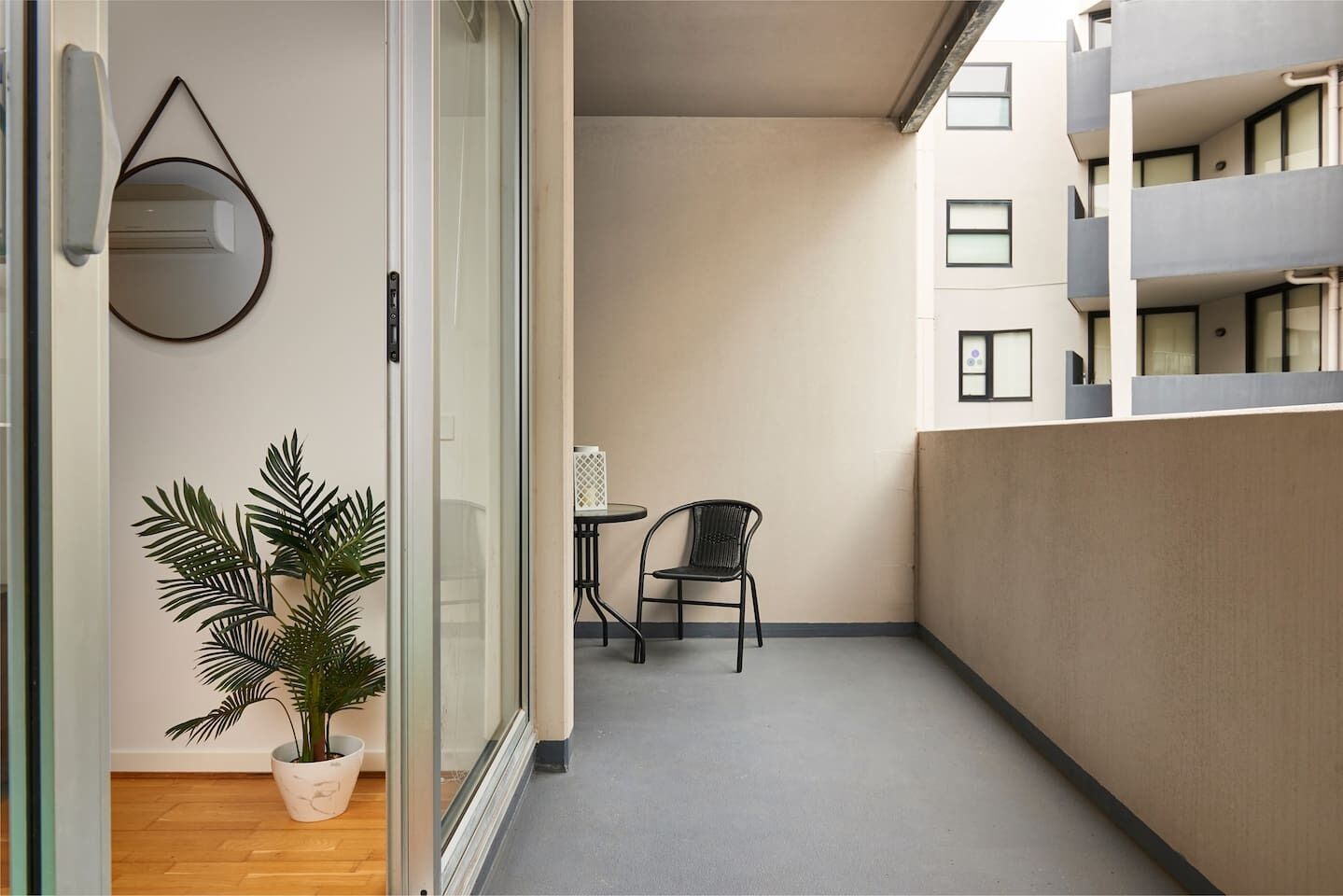 Bayside Apartment in the Heart of Port Melbourne