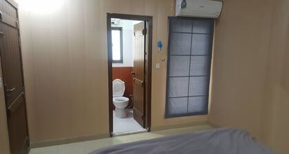 Makeen Furnished Apartments