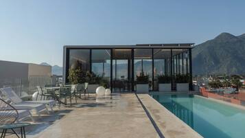 Alberca al aire libre