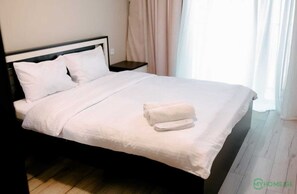 1 غرفة نوم ومكواة/لوح كي وواي فاي